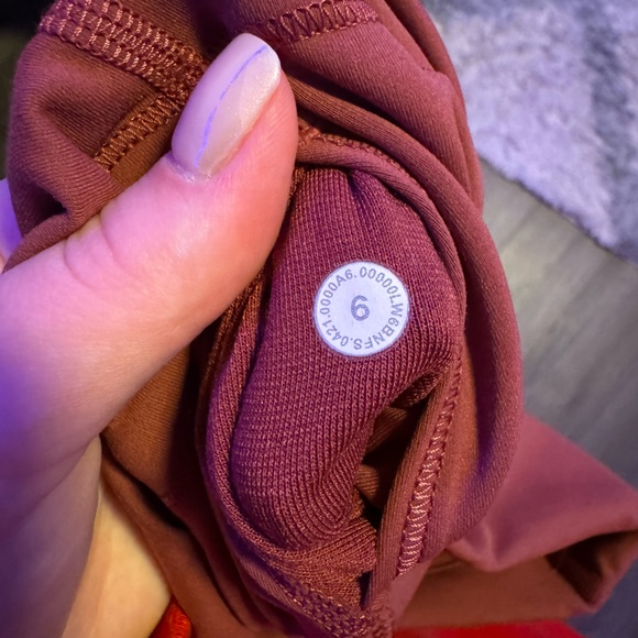 Mulled Wine Lululemon Wunder Train “23 - Picture 3 of 3